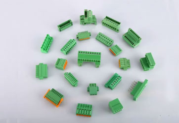 插拔式接线端子